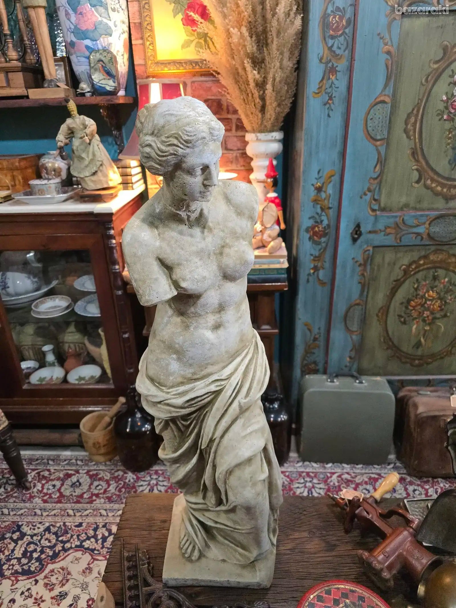Vintage Venus De Milo Large Sculpture Cast Stone statue