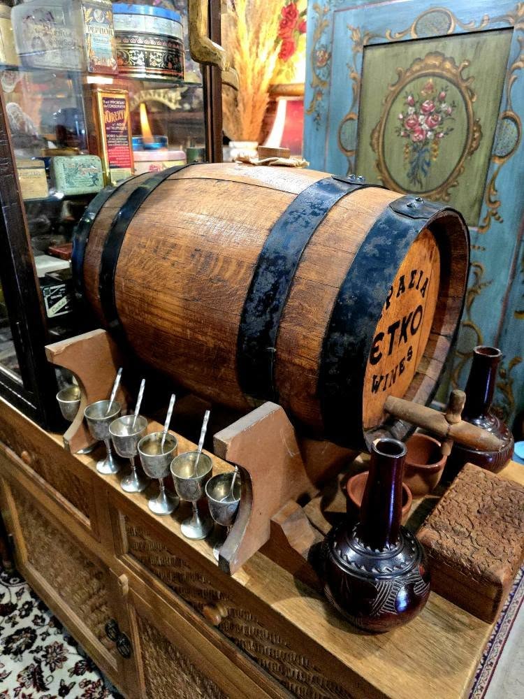 Vintage rare ΕΤΚΟ Κρασιά Wines wooden barrel