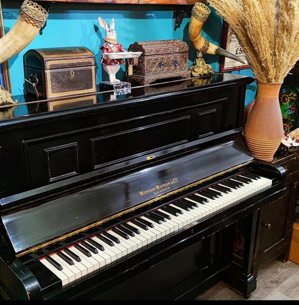 Antique London Witton and Witton piano