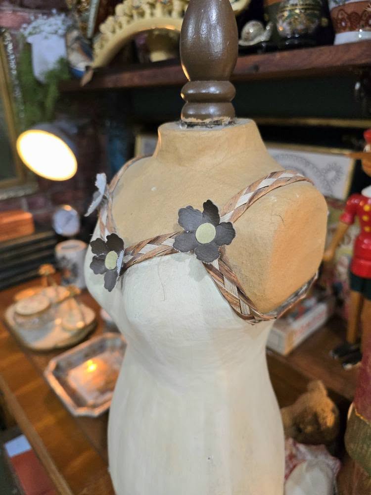 Vintage Beautiful Mannequin Paper Mâché Display