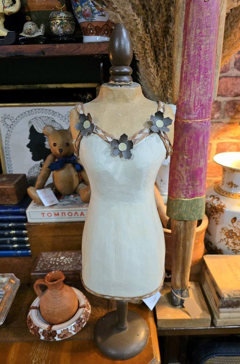 Vintage Beautiful Mannequin Paper Mâché Display