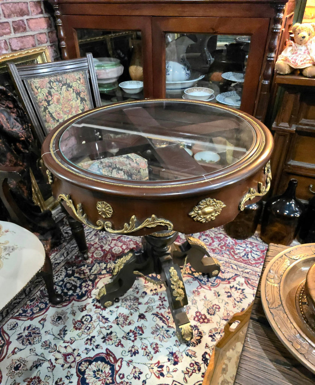 Vintage Baroque Style Glass Top Wooden Round Side Table