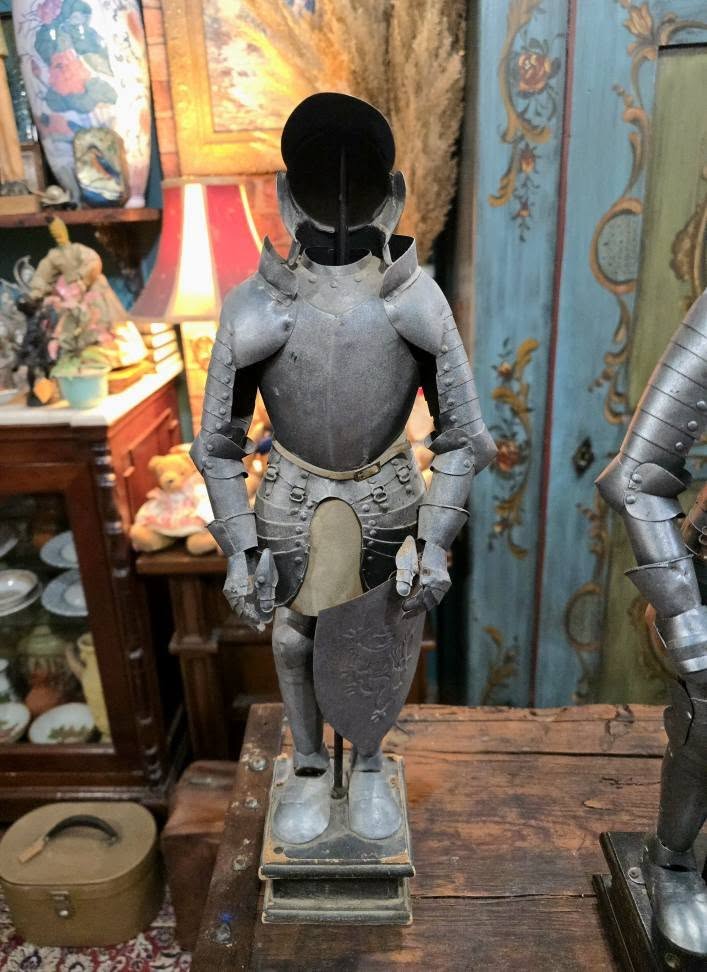 Vintage Medieval Knight Statue Figurines