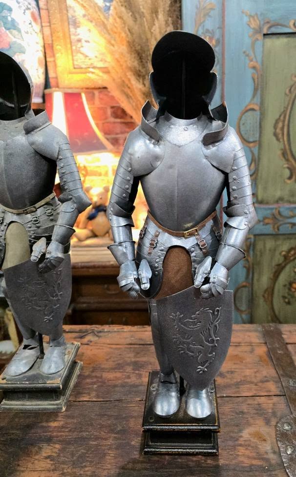 Vintage Medieval Knight Statue Figurines