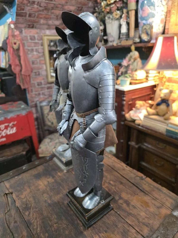 Vintage Medieval Knight Statue Figurines