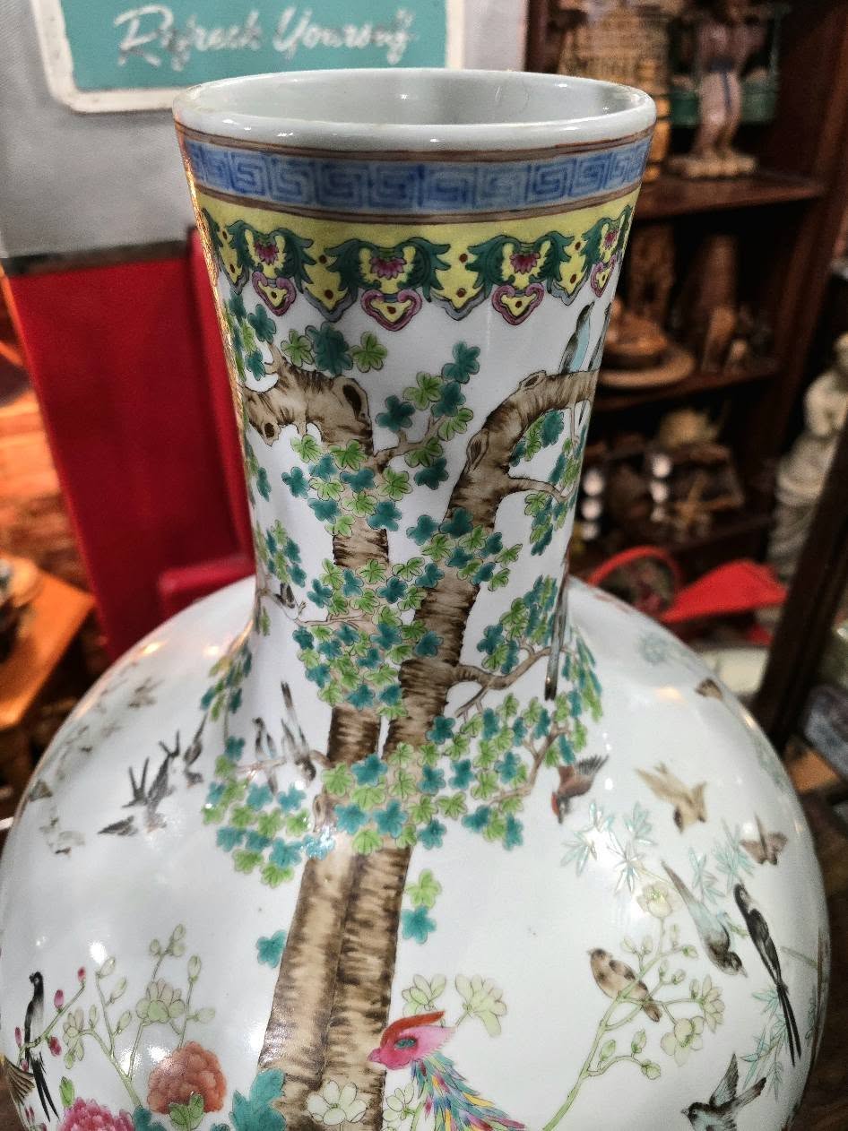 Antique large beautiful Qing Qianlong Pastel Porcelain "famille rose" Phoenix Birds Vase