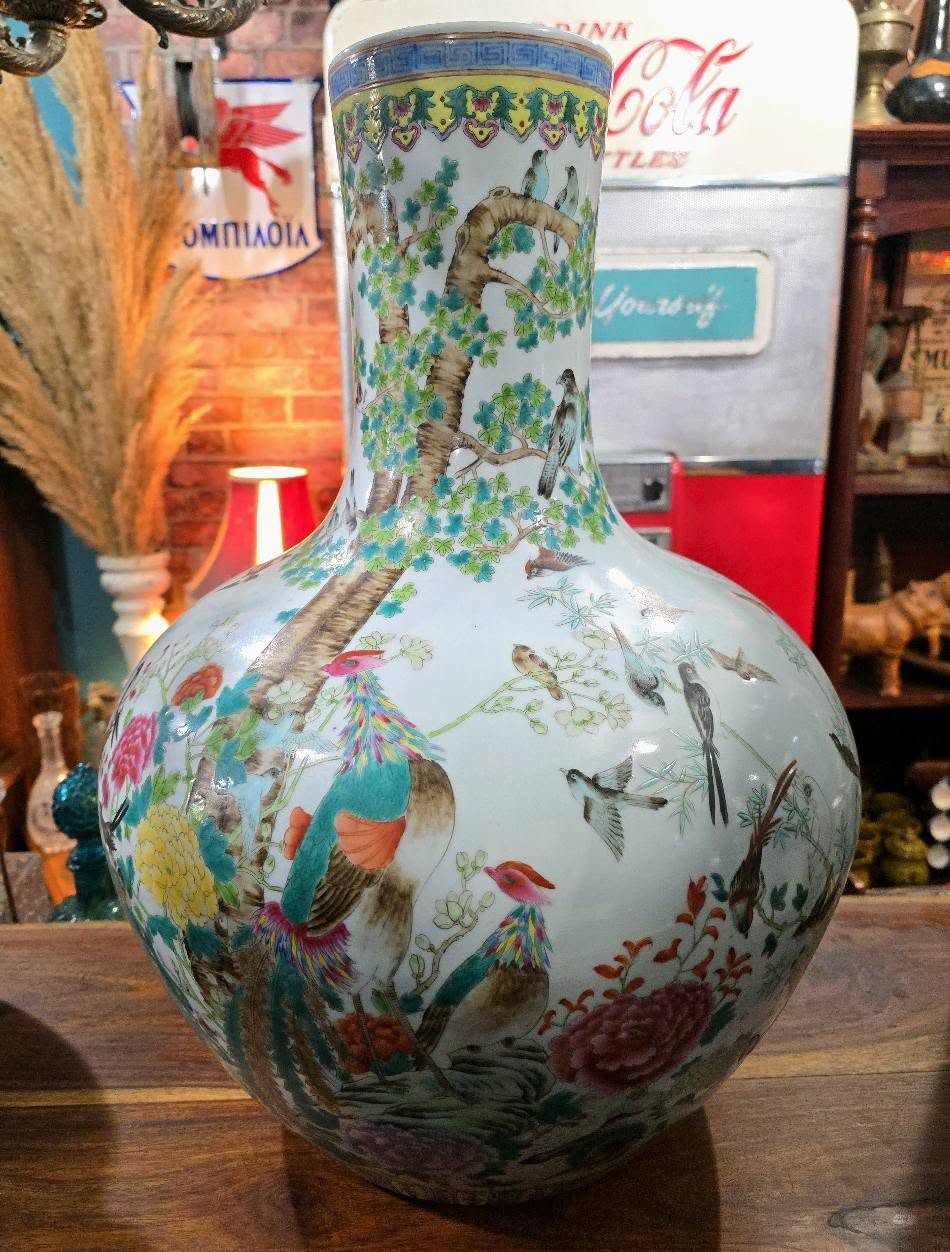 Antique large beautiful Qing Qianlong Pastel Porcelain "famille rose" Phoenix Birds Vase