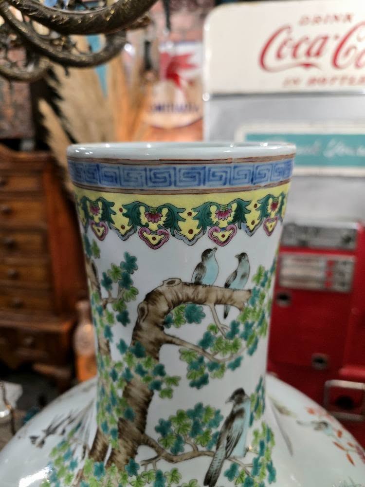 Antique large beautiful Qing Qianlong Pastel Porcelain "famille rose" Phoenix Birds Vase