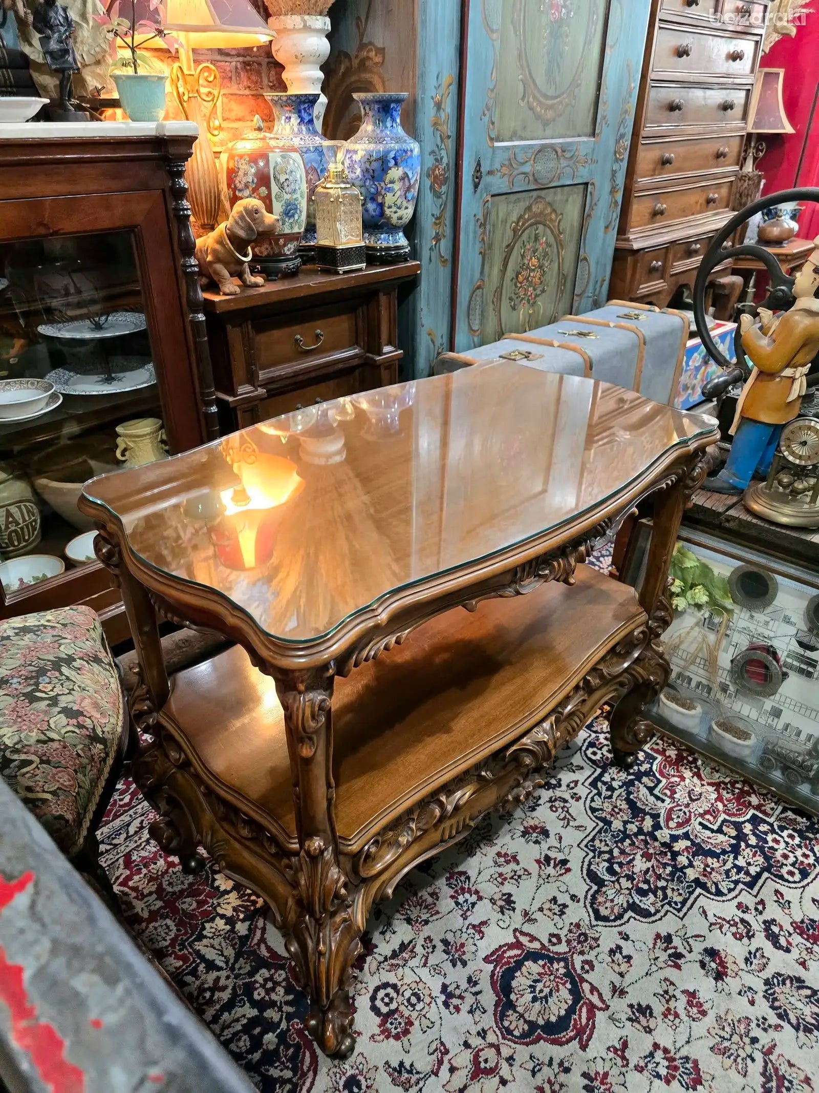 Antique gorgeous and dynamic barocco, with wheels drawer,mahogany wooden trolley