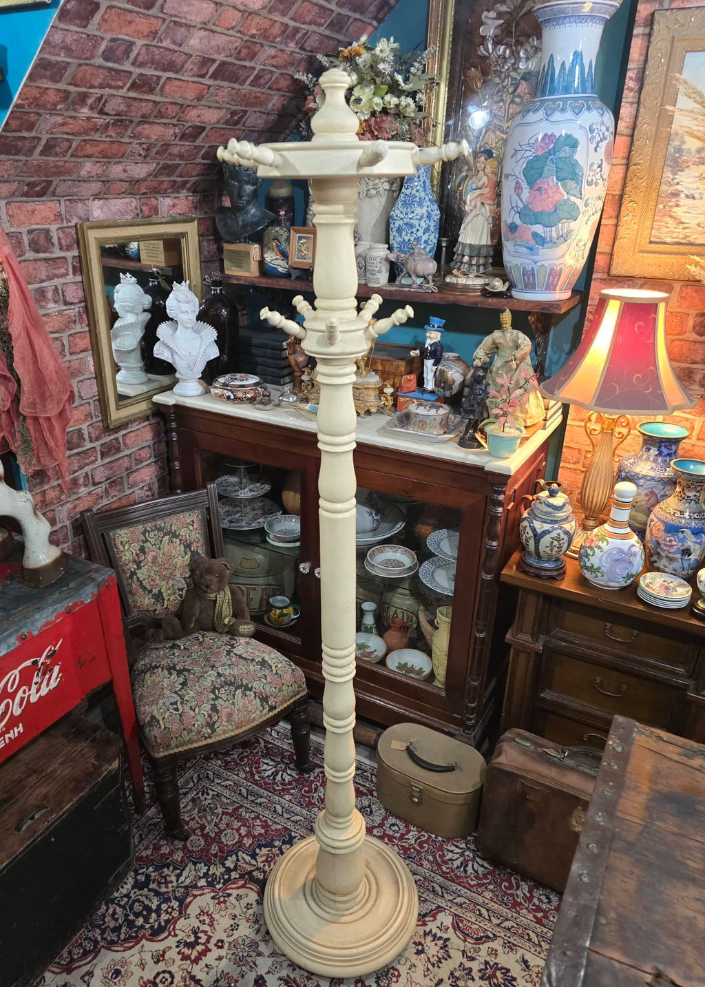 Vintage country wooden painted coat stand