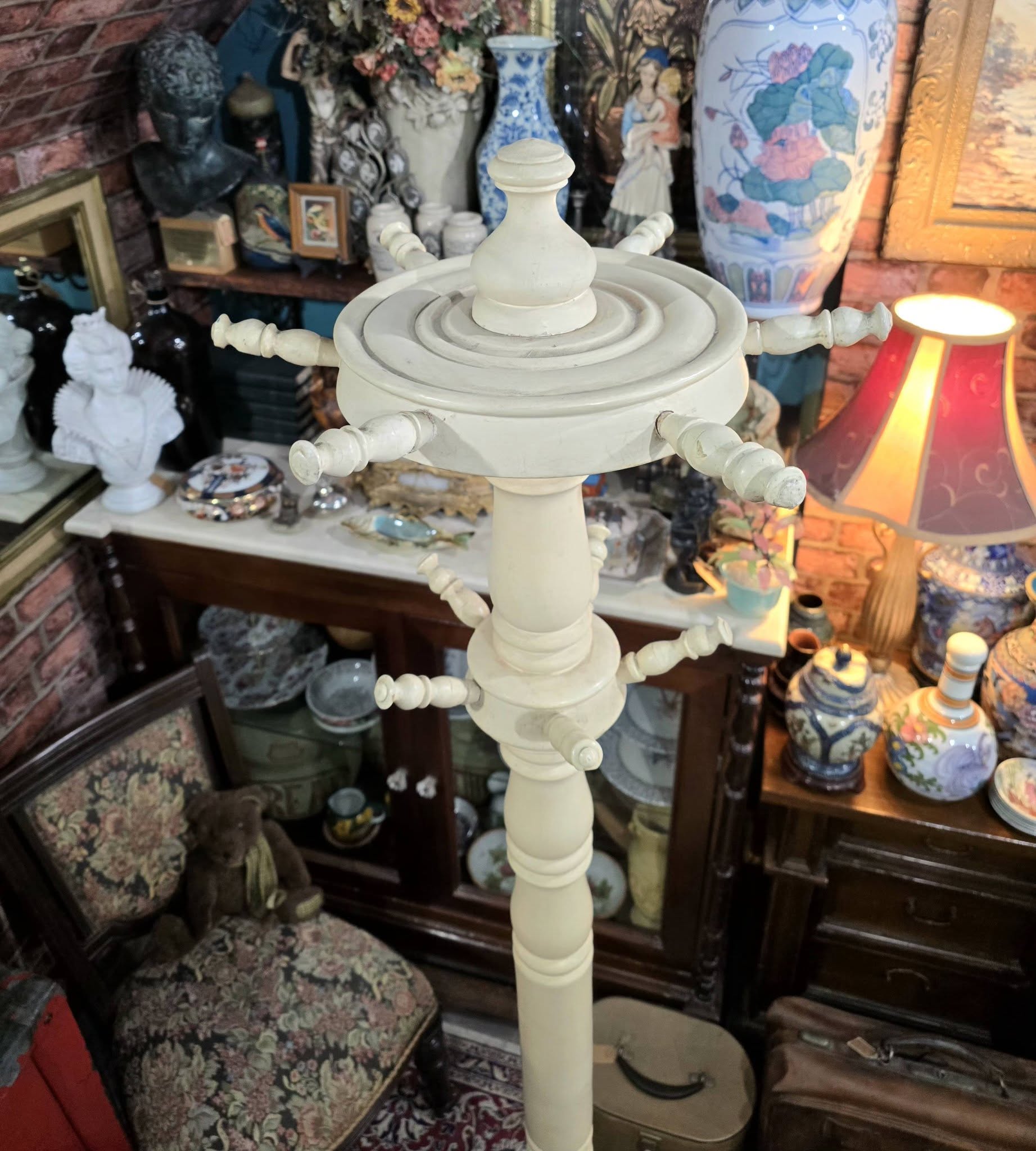 Vintage country wooden painted coat stand