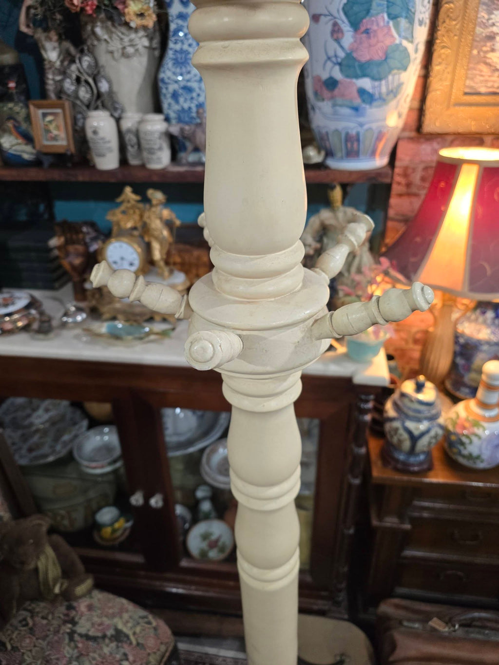 Vintage country wooden painted coat stand