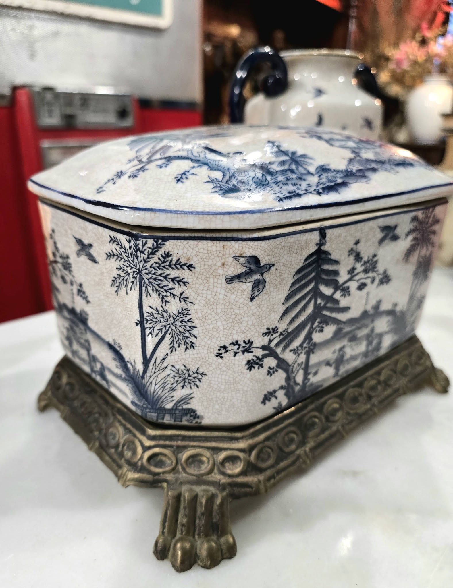Vintage beautiful Victorian Blue & White ironstone Lidded Box on Ornate Metal Stand with vases