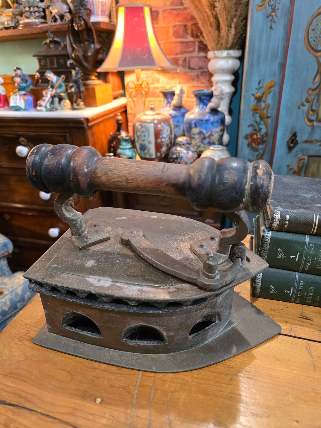 Antique 1900's Victorian large coal iron