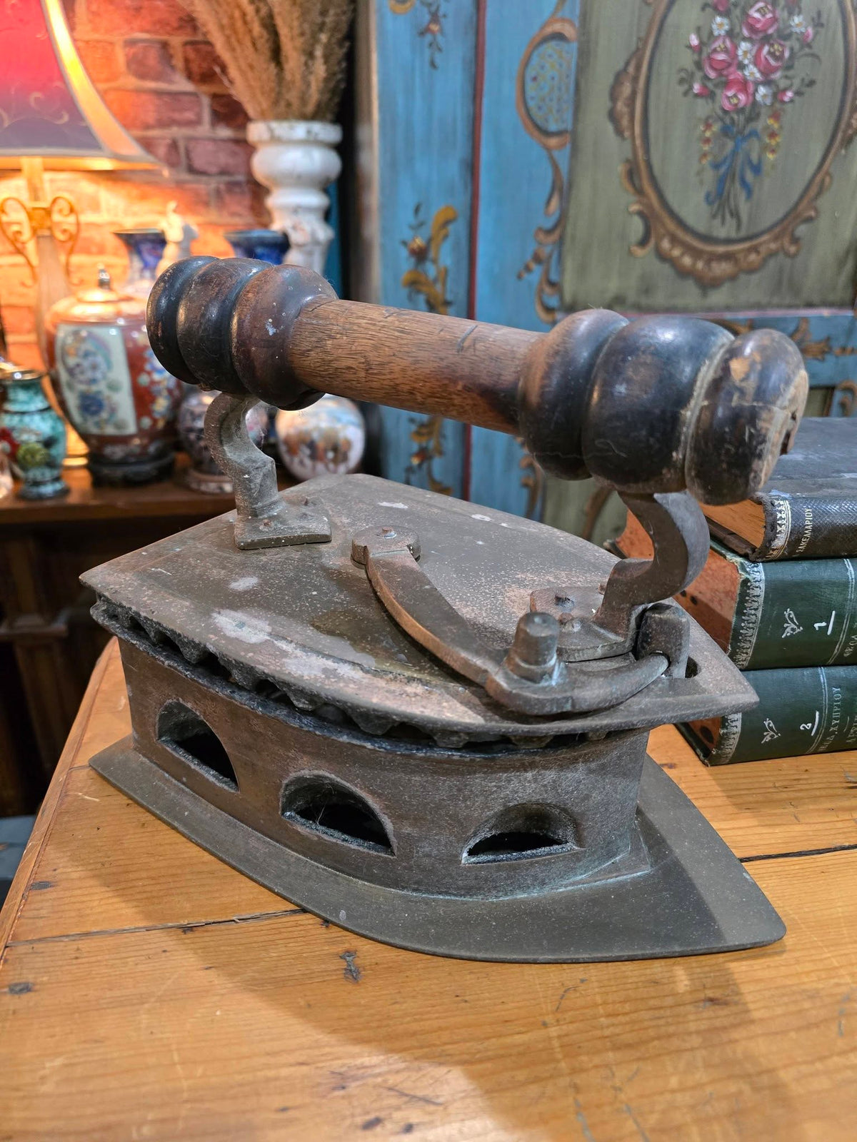 Antique 1900's Victorian large coal iron