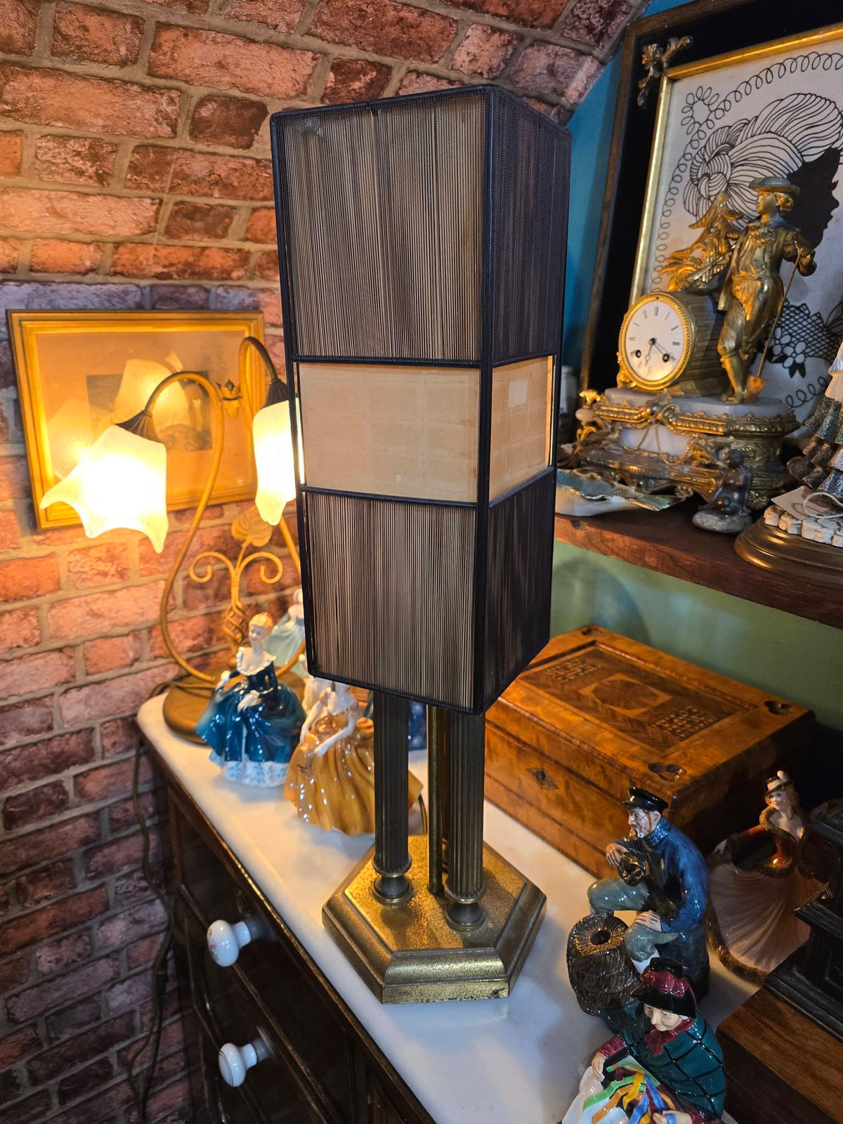 Vintage 1970s German Düsseldorf Art Déco/Hollywood Regency-style table lamp