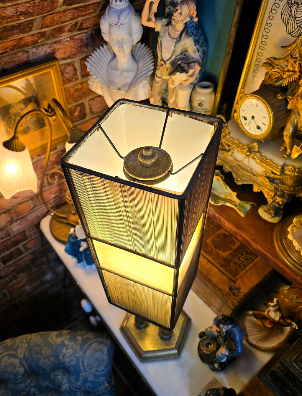 Vintage 1970s German Düsseldorf Art Déco/Hollywood Regency-style table lamp