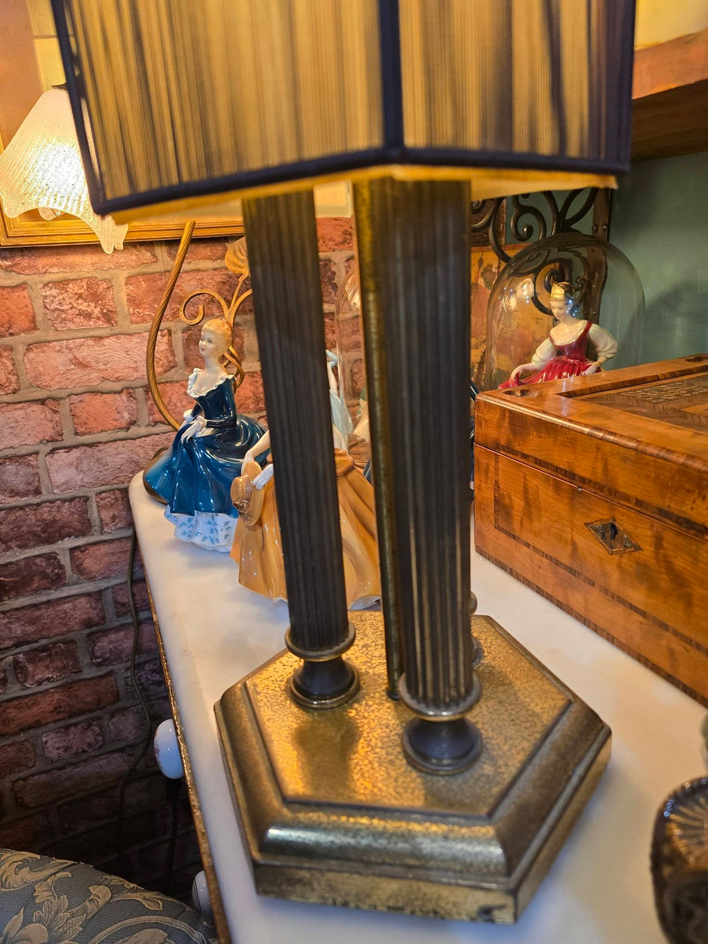 Vintage 1970s German Düsseldorf Art Déco/Hollywood Regency-style table lamp