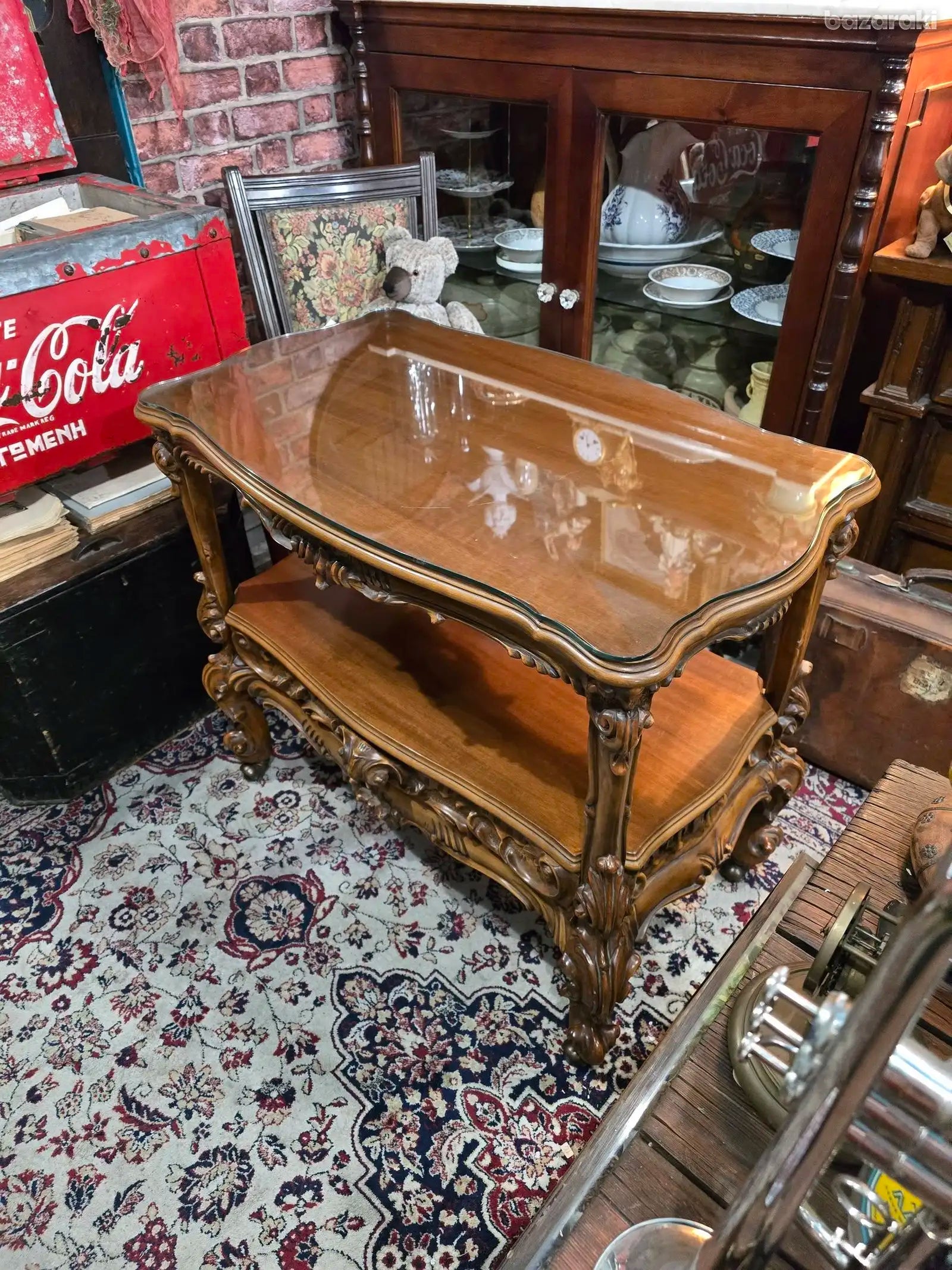 Antique gorgeous and dynamic barocco, with wheels drawer,mahogany wooden trolley