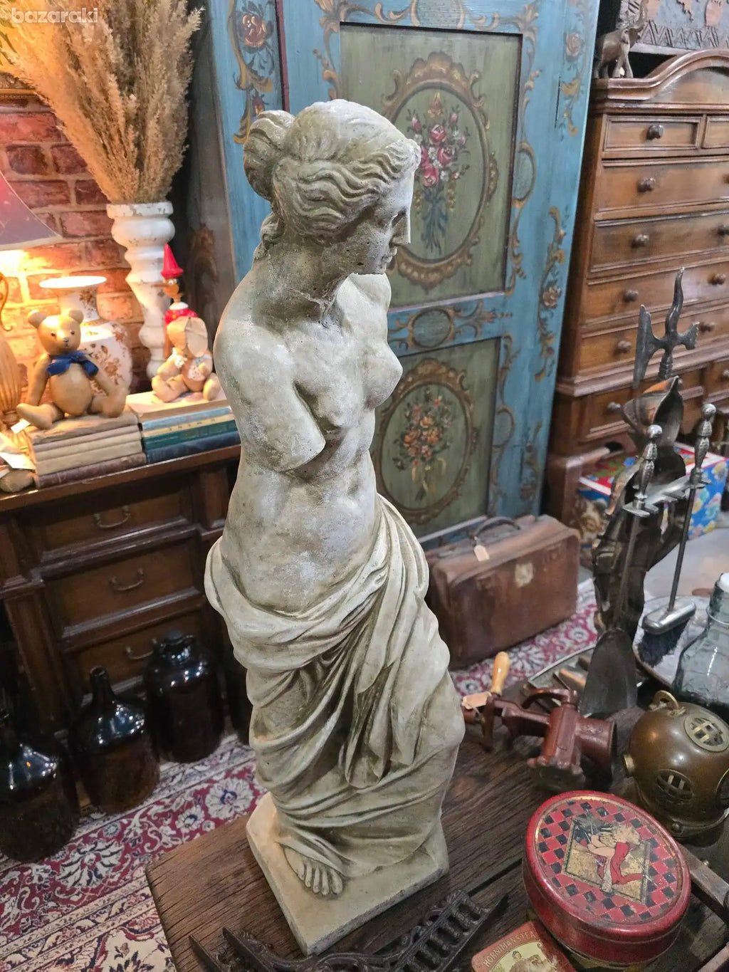 Vintage Venus De Milo Large Sculpture Cast Stone statue