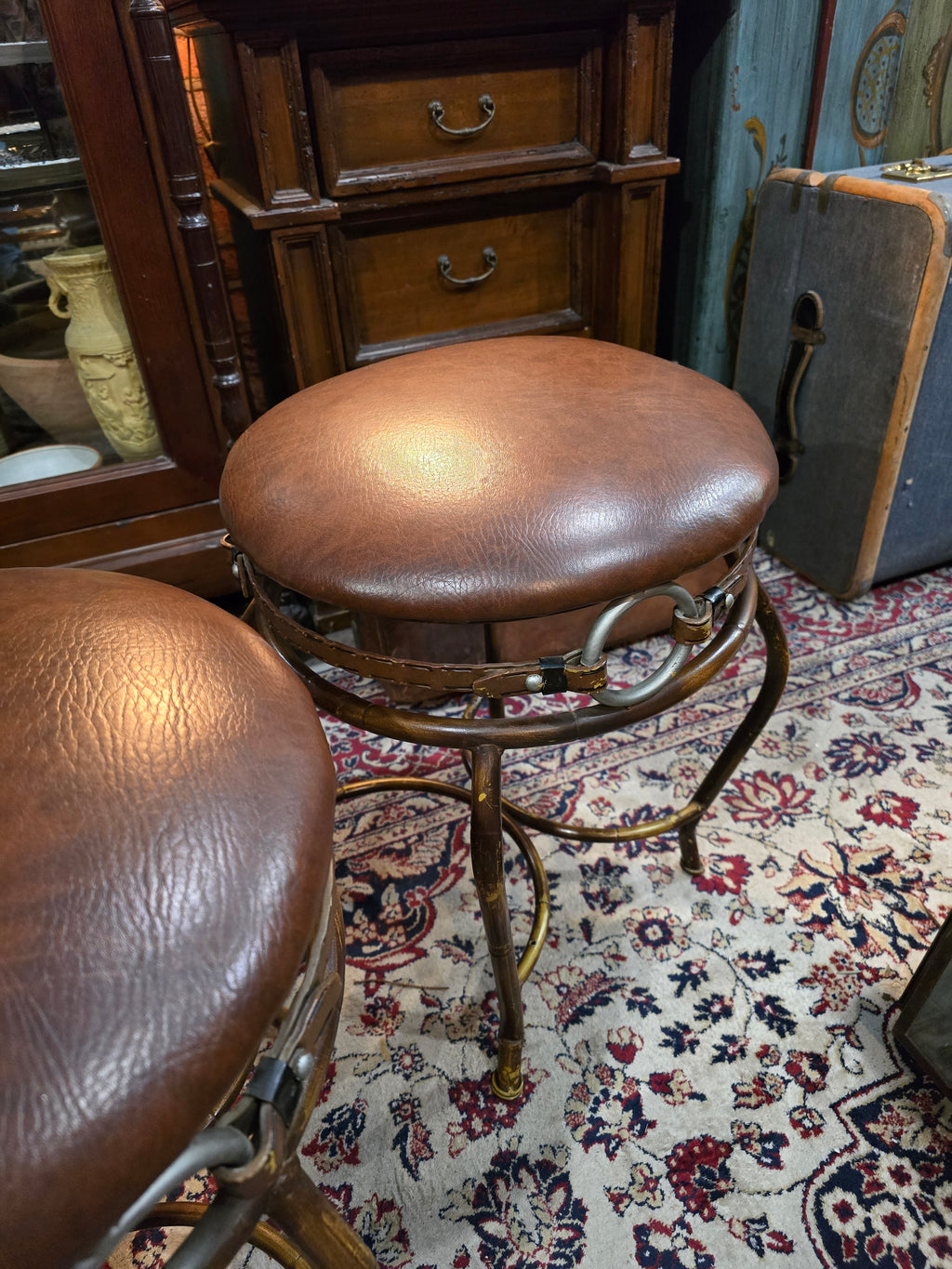 Vintage Hillsdale backless Swivel Stools - Pair