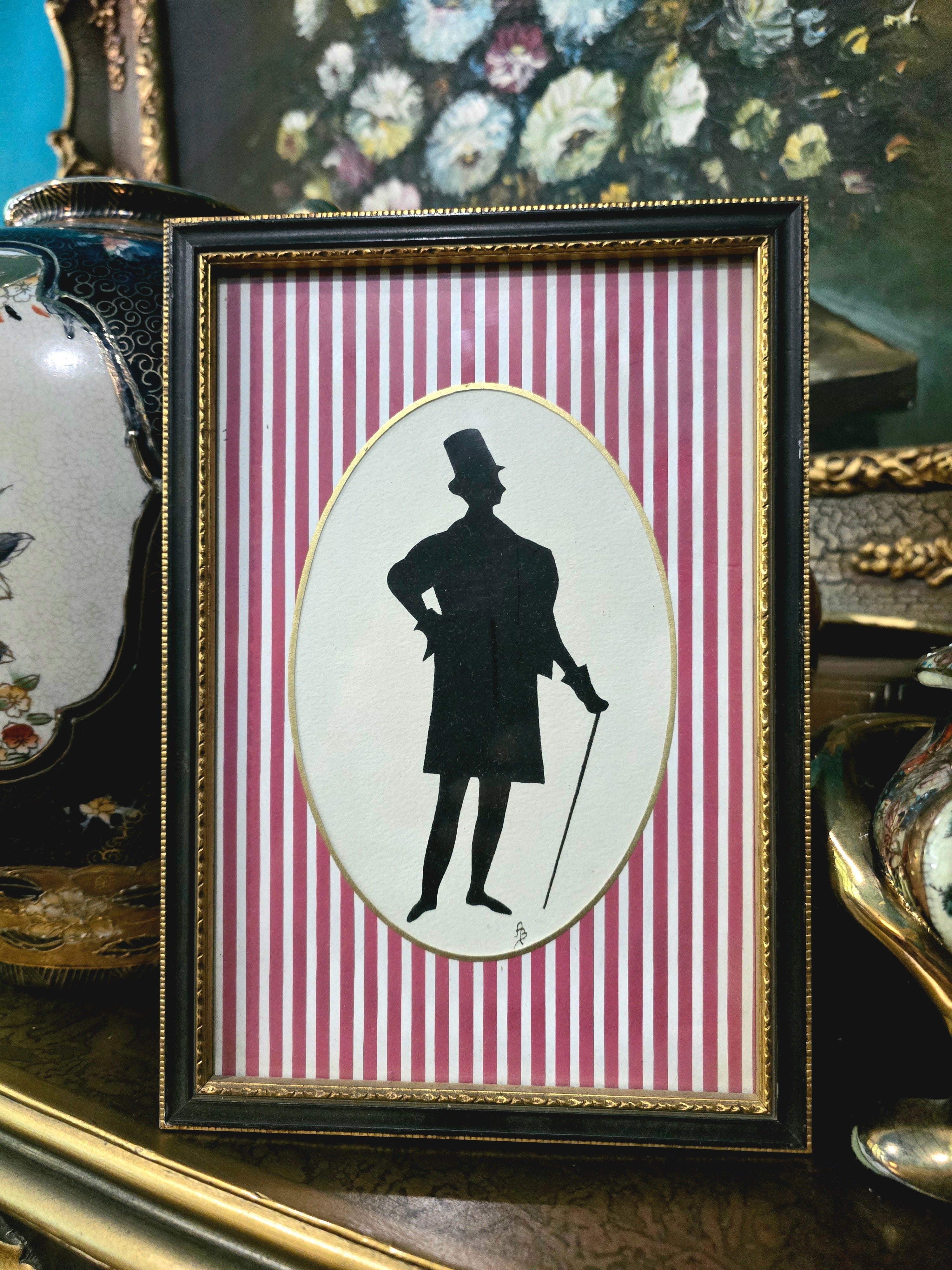 Vintage framed silhouette portraits set