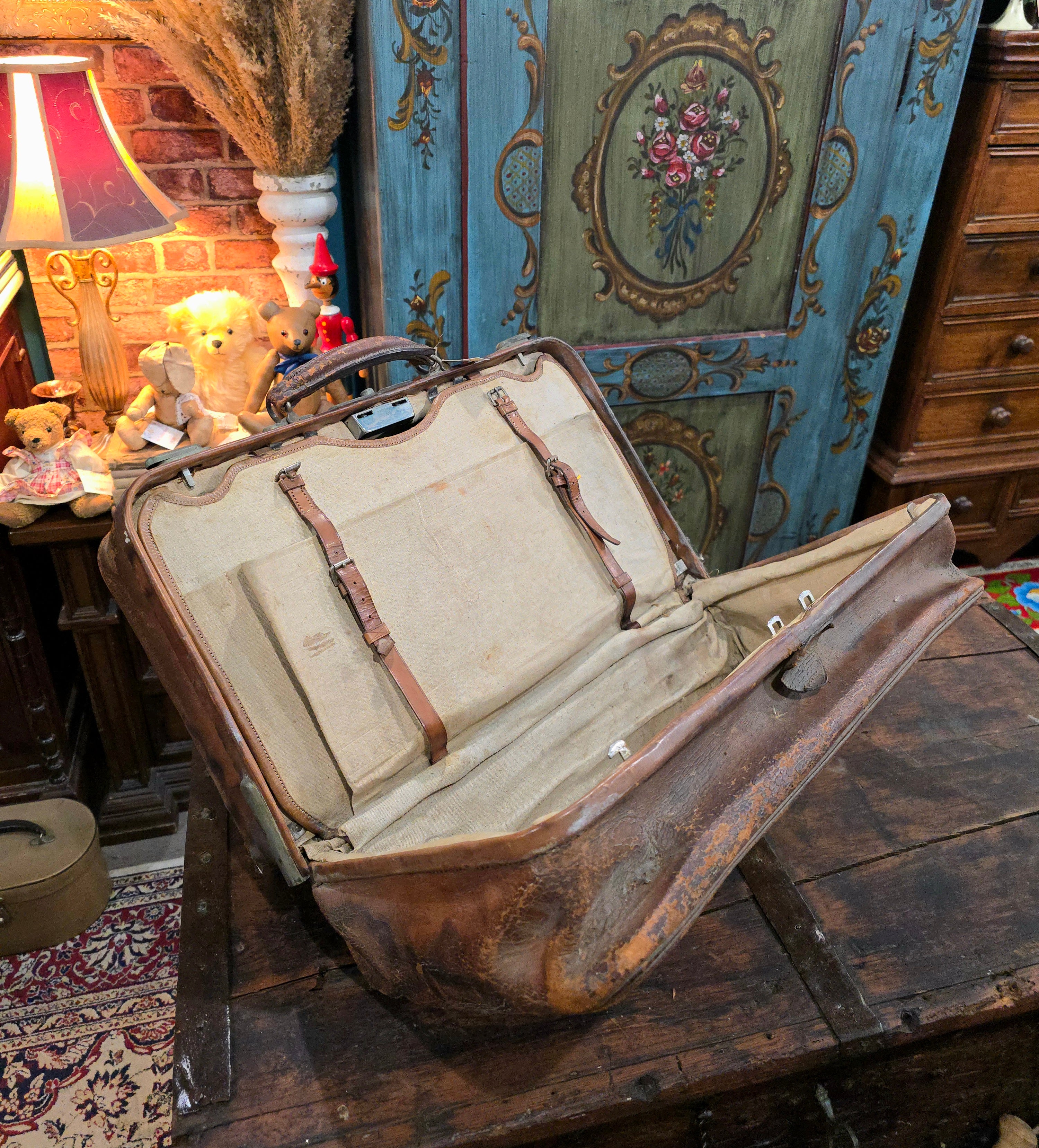 Antique brown leather suitcase bag