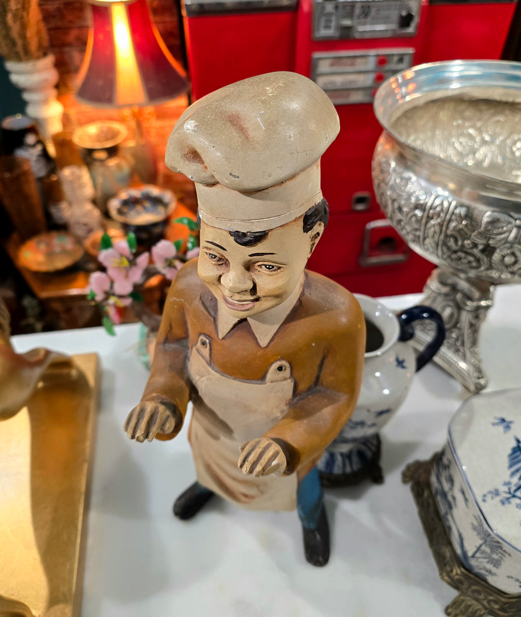 Vintage 1960's baker figurine chef/baker