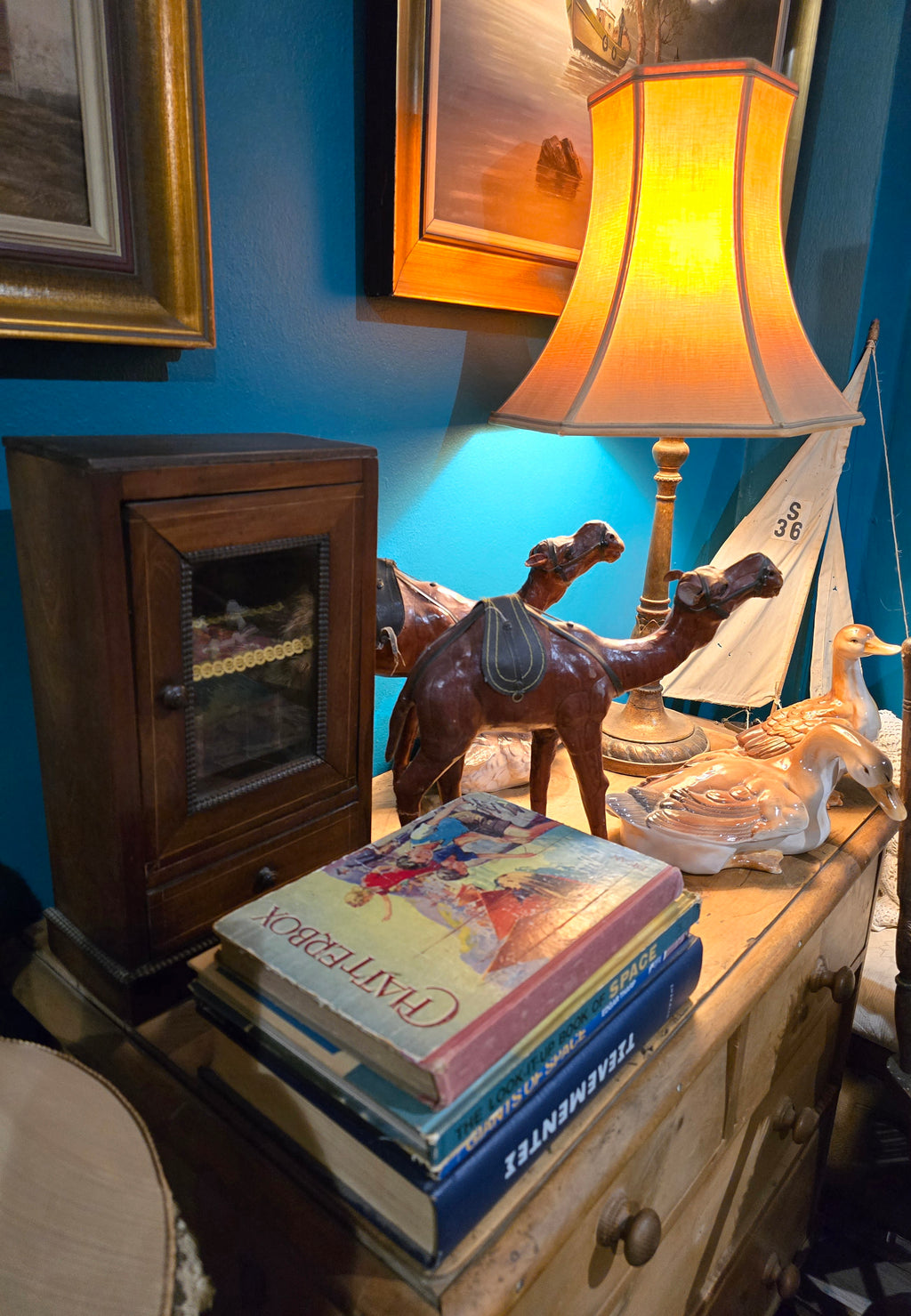 Vintage wood and fabric table lamp