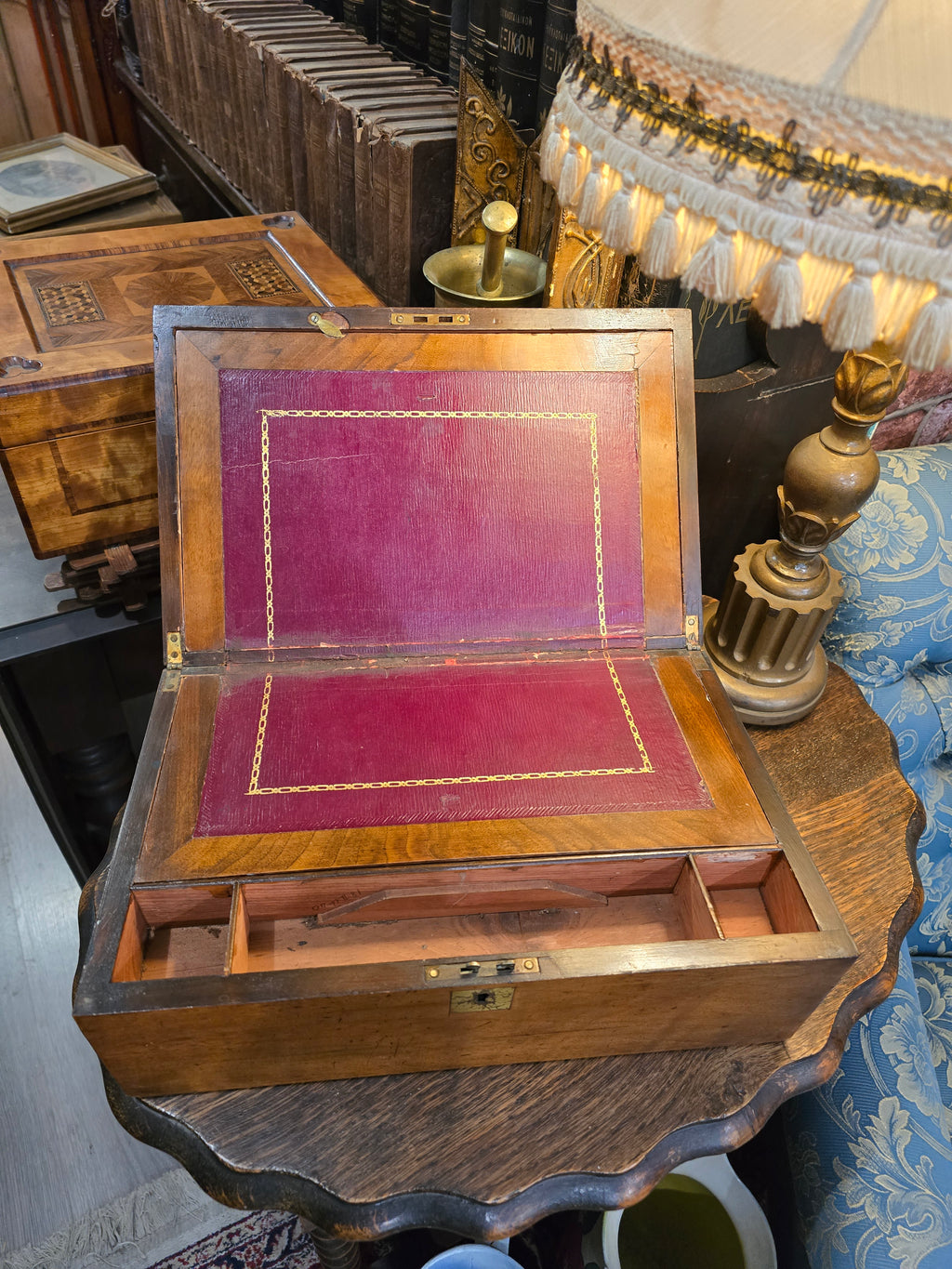 Antique 19th Century Victorian antique writing box in walnut