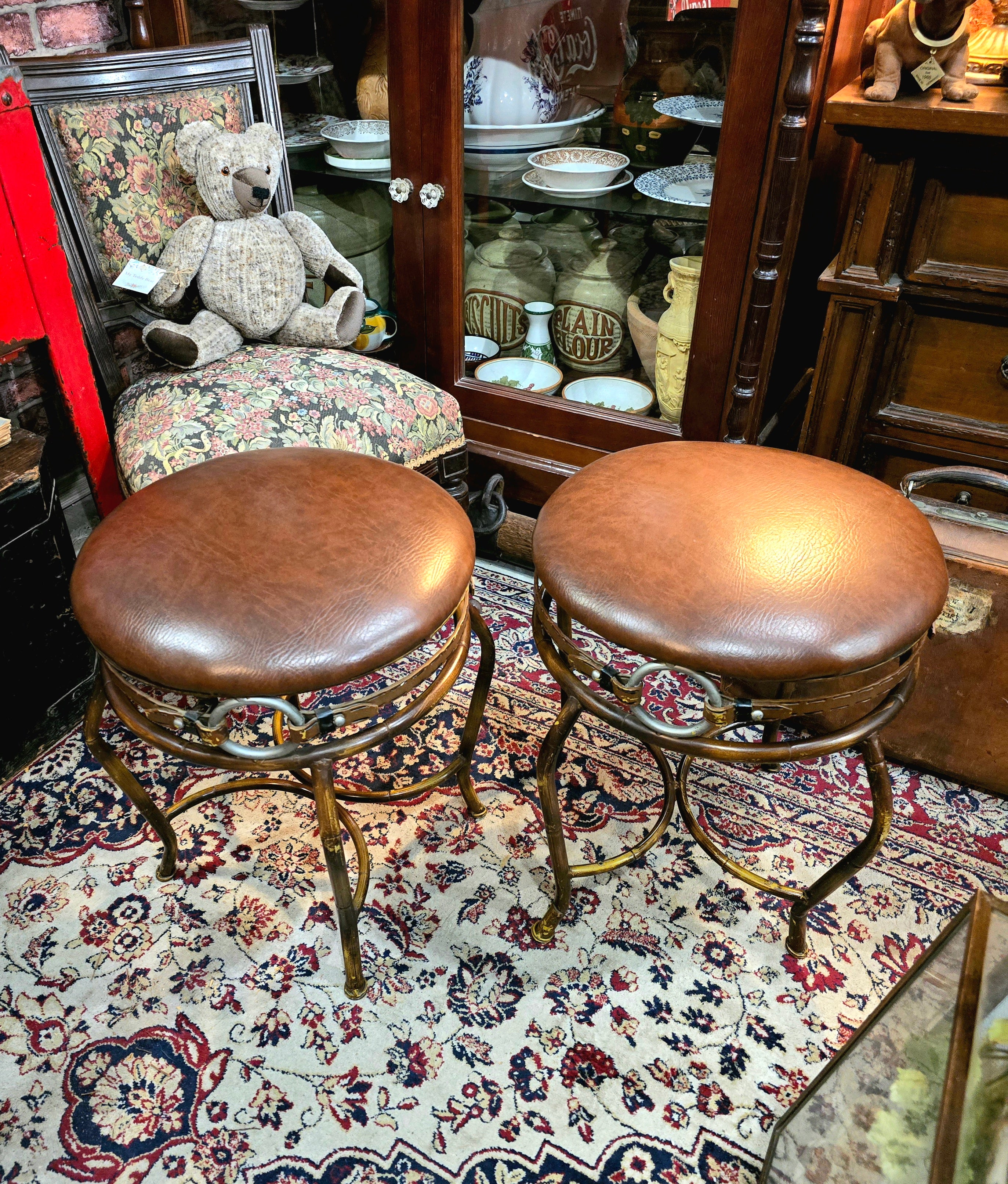 Vintage Hillsdale backless Swivel Stools - Pair