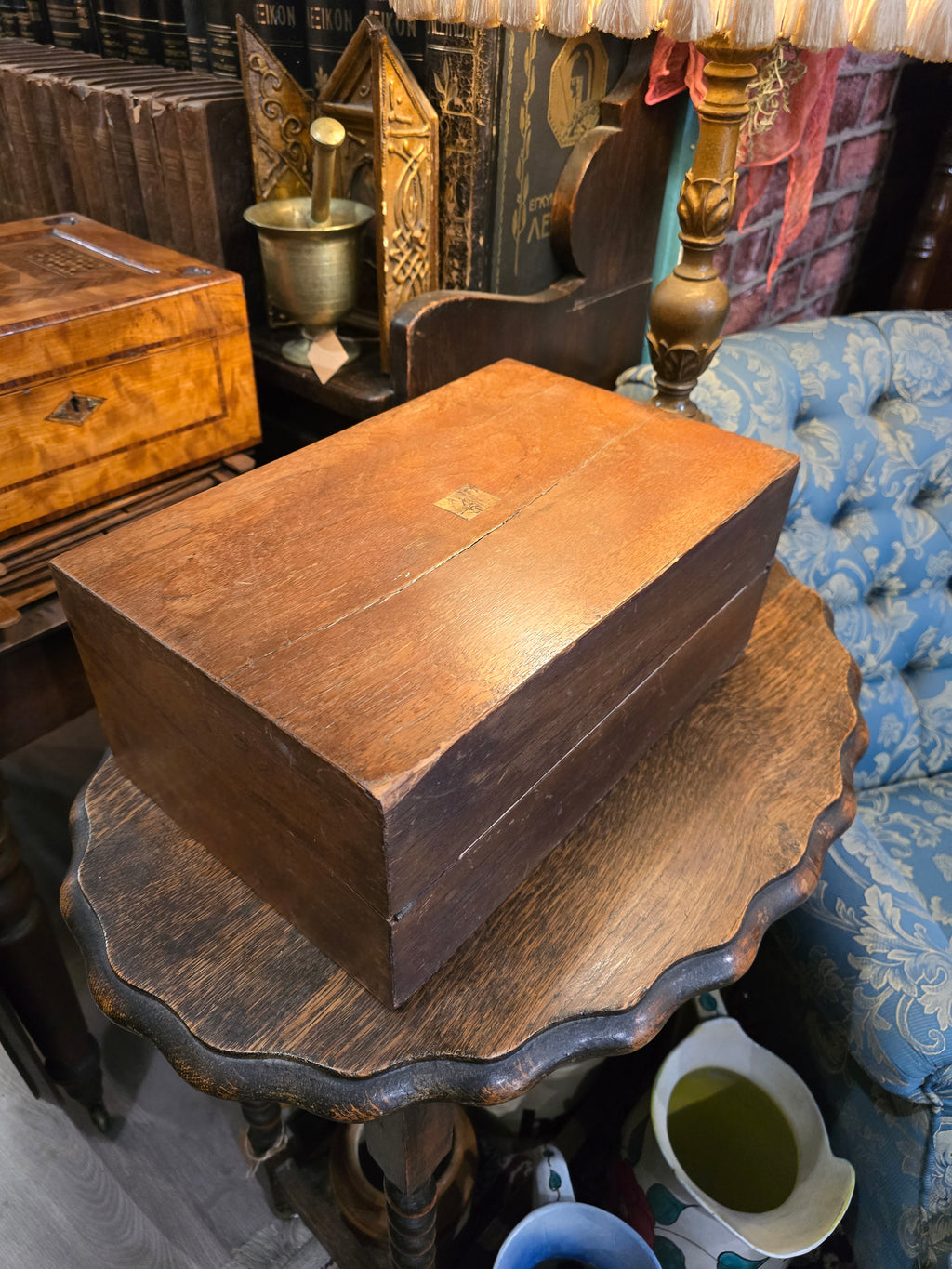 Antique 19th Century Victorian antique writing box in walnut