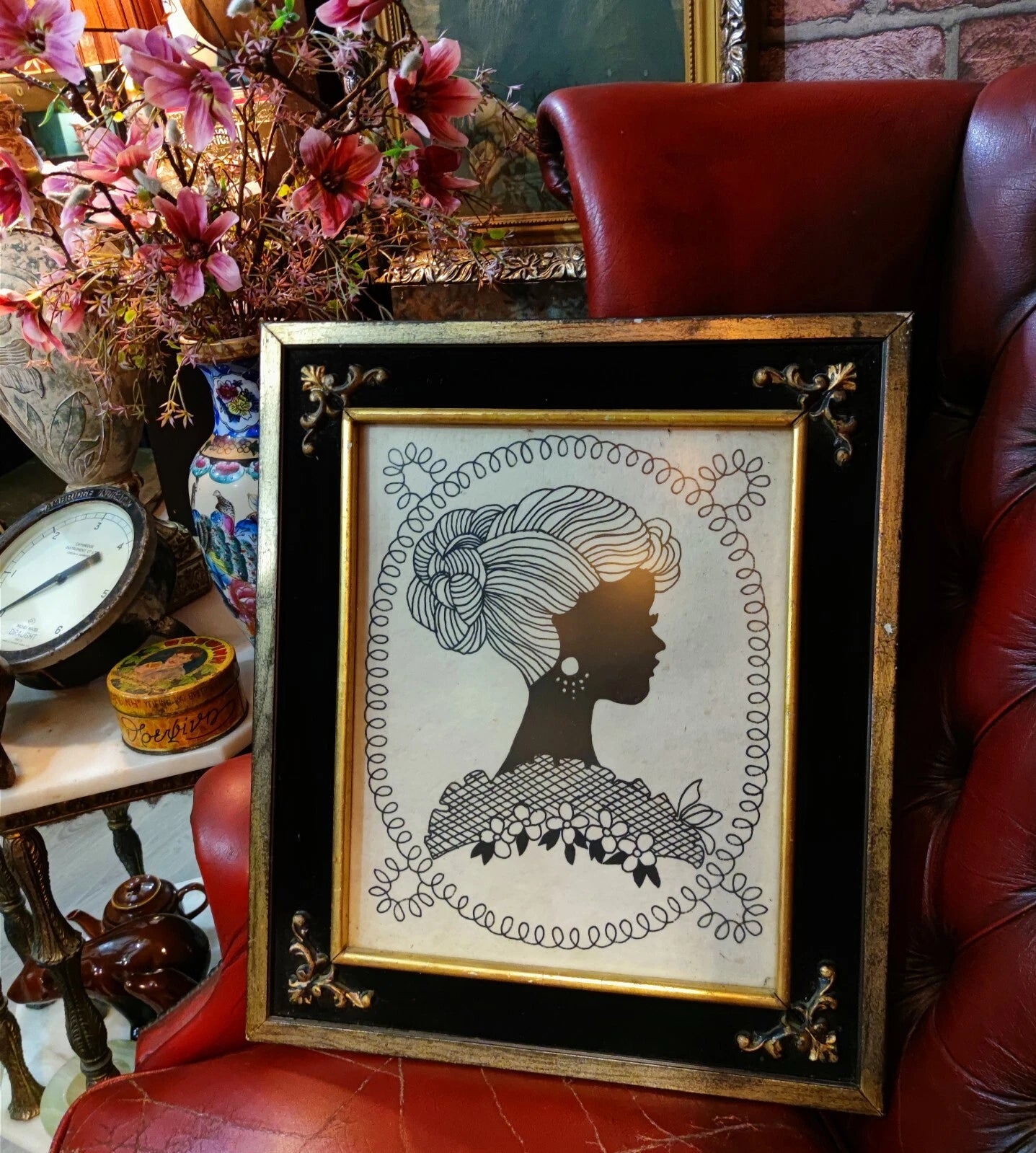 Vintage Beautiful silouette wall picture framed